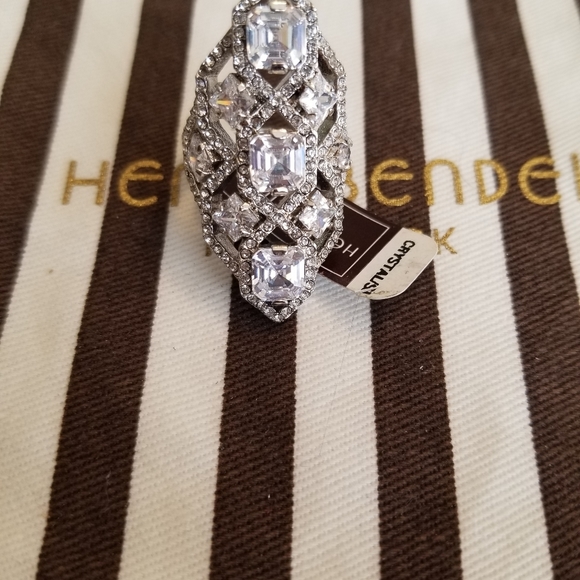 Henri bendel ring - Picture 4 of 7